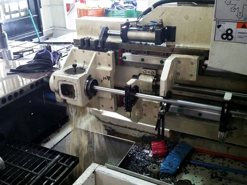 深孔鉆雙斜孔怎樣鉆呢？