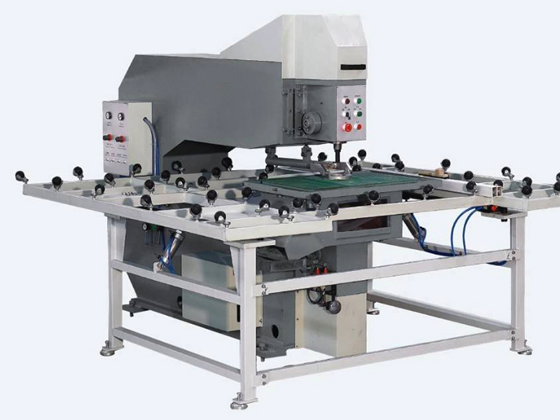 玻璃鉆孔機怎么對齊上下鉆頭？注意事項